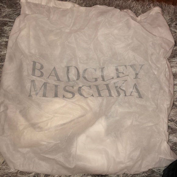 Badgley Mischka Emily Black Leather Handbag - Picture 8 of 8